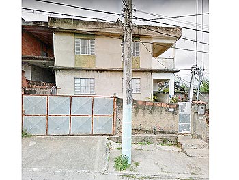 Casa em leilão - Rua Santa Maria da Vitória, 176 - São Gonçalo/RJ - Banco BTG Pactual S/A | Z24315