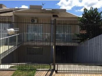 Casa em leilão - Rua Bandeirantes, 3971 - Umuarama/PR - Bari Companhia Hipotecária | Z24243