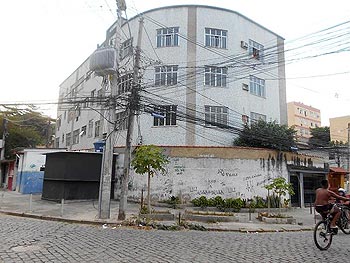 Apartamento em leilão - Rua Zizi, 26 - Rio de Janeiro/RJ - Rodobens Administradora de Consórcios Ltda | Z24498LOTE019