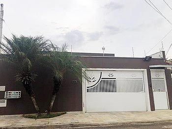 Casa em leilão - Rua Paul Harris, 278 - Americana/SP - Banco Santander Brasil S/A | Z24860LOTE023