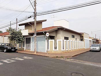 Casa em leilão - Rua Santo Antonio, 230 - Itapuí/SP - CCB - China Construction Bank | Z24639LOTE006