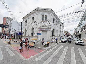 Prédio Comercial em leilão - Rua Barão do Rio Branco, 862 - Fortaleza/CE - Banco Bradesco S/A | Z25014