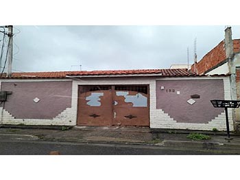 Casa em leilão - Rua Jorge Fernando, 132 - Nova Iguaçu/RJ - Banco Bradesco S/A | Z25009LOTE011