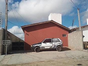 Casa em leilão - Rua Radialista Paulo Junior, 70 - Pesqueira/PE - Banco Santander Brasil S/A | Z25081LOTE038
