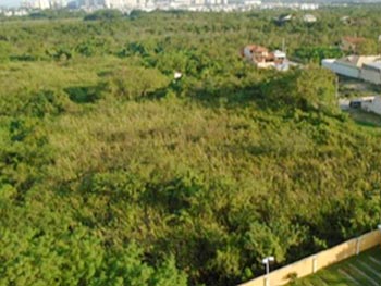 Terreno em leilão - Rua Vitorino Fernandes, 20 - Rio de Janeiro/RJ - Banco Santander Brasil S/A | Z25082