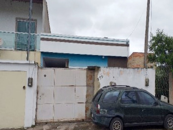 Casa em leilão - Rua Edgard Monteiro, 372 - Campos dos Goytacazes/RJ - Embracon | Z25503LOTE002