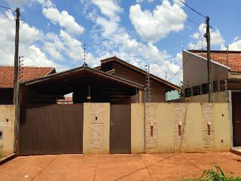 Casa em leilão - Rua Hilda da Pureza Soares, 2440 - Dourados/MS - Itaú Unibanco S/A | Z25428LOTE002