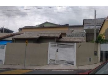 Casa em leilão - Rua Antônio Bertaglia, 215 - Itatiba/SP - Itaú Unibanco S/A | Z25428LOTE005