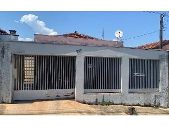 Casa em leilão - Rua Tenente José Valpassos Viana, 238 - Mogi Mirim/SP - Itaú Unibanco S/A | Z25428LOTE004