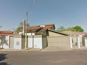 Casa em leilão - Rua Nove de Julho, 423 - Mirandópolis/SP - Banco Bradesco S/A | Z25618