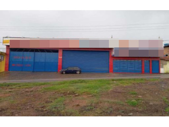 Prédio Comercial em leilão - Avenida Manoel Bertolo, 363 - Medina/MG - Banco Bradesco S/A | Z25731