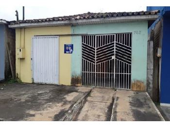 Casa em leilão - Avenida Governador Fernando Guilhon, 763 - Capitão Poço/PA - Banco Bradesco S/A | Z25594LOTE013