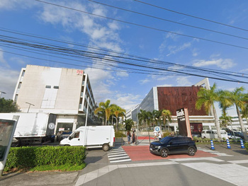 Loja em leilão - Avenida Ayrton Senna, 2600 - Rio de Janeiro/RJ - Banco Bradesco S/A | Z25618