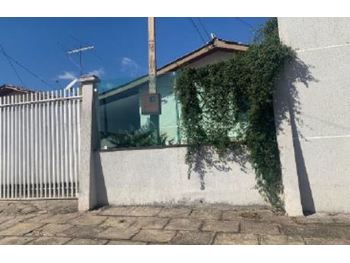 Casa em leilão - Rua Albino Grande, 22 - Campo Largo/PR - Banco Bradesco S/A | Z25948
