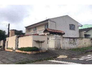 Casa em leilão - Rua Osires Broska, 29 - São José dos Pinhais/PR - Itaú Unibanco S/A | Z25871LOTE013