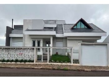Casa em leilão - Avenida Curitiba, 125 - Capitão Leônidas Marques/PR - Banco Bradesco S/A | Z25948