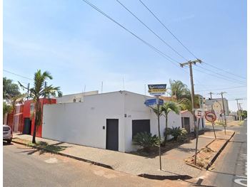 Casa em leilão - Rua Olegário Maciel, 2275 - Uberlândia/MG - Banco Bradesco S/A | Z25759LOTE018