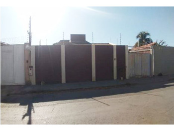 Casa em leilão - Rua 4, 112 - Cuiabá/MT - Banco Bradesco S/A | Z25980