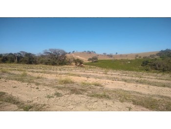 Gleba de Terras em leilão - Estrada Municipal de Nepomuceno - Figueira, s/nº  - Nepomuceno/MG - Banco Bradesco S/A | Z25980