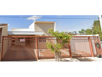 Casa em leilão - Rua A-1, 197 - Cuiabá/MT - Banco Bradesco S/A | Z25980