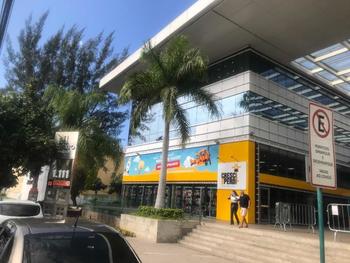 Sala Comercial em leilão - Avenida Embaixador Abelardo Bueno, 1111 - Rio de Janeiro/RJ - Banco Santander Brasil S/A | Z25990