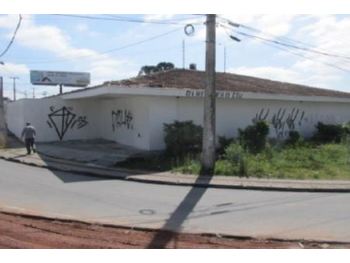 Prédio Comercial em leilão - Avenida Jacob Macanhan, 34 - Pinhais/PR - Banco Bradesco S/A | Z26249