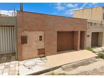 Casa em leilão - Rua Doutor José Perdigão, 375 - Fortaleza/CE - Itaú Unibanco S/A  | Z26489