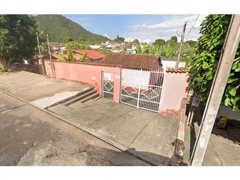 Casa em leilão - Rua Doutor José Morbeci, 74 - Barra do Garças/MT - Itaú Unibanco S/A  | Z26497