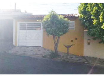Casa em leilão - Rua Santo Antônio, 21-55 - Bauru/SP - Banco Bradesco S/A | Z26667