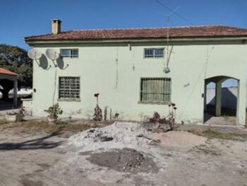 Casa em leilão - Rua Lauro Ribeiro, 1645 - Pelotas/RS - Banco Santander Brasil S/A | Z26903LOTE030