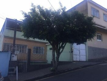 Casa em leilão - Rua Cruzeiro do Sul, 317 - Volta Redonda/RJ - Banco Santander Brasil S/A | Z26903LOTE004