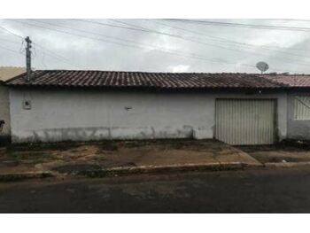 Casa em leilão - Rua Vitória-Régia, s/nº  - Trindade/GO - Banco Bradesco S/A | Z26999