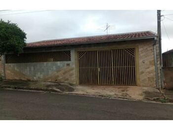 Casa em leilão - Rua Pedro Scarabotto, 2-36 - Bauru/SP - Itaú Unibanco S/A  | Z27331