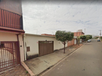 Casa em leilão - Rua Odécio Ambrósio Ferro, 71 - Araras/SP - Banco Santander Brasil S/A | Z27305