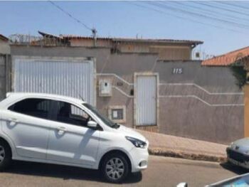 Casa em leilão - Rua Vereador Aristeu Ferreira Mendes, 115 - Varginha/MG - Itaú Unibanco S/A  | Z27257
