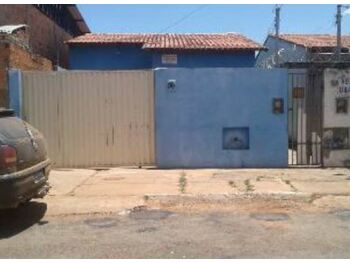 Casa em leilão - Rua Serra Bonita, 30 - Buritis/MG - Itaú Unibanco S/A  | Z27568
