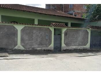 Casa em leilão - Rua Geraldo Rodrigues de Souza, 121 - São Gonçalo/RJ - Banco Bradesco S/A | Z27673