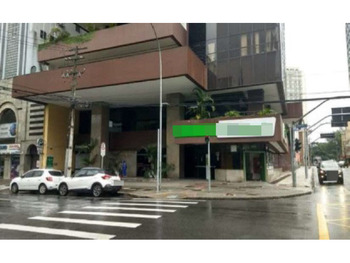 Prédio Comercial em leilão - Rua Marechal Deodoro, 869 - Curitiba/PR - Itaú Unibanco S/A | Z27722LOTE005