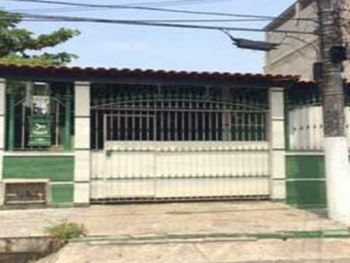 Casa em leilão - Rua Monsenhor Pizarro, 302 - São Gonçalo/RJ - Banco Santander Brasil S/A | Z28209LOTE009