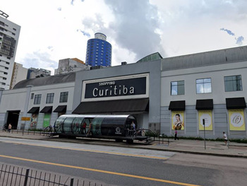 Lojas em leilão - Rua Brigadeiro Franco, 2300 - Curitiba/PR - Itaú Unibanco S/A  | Z28542