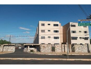 Apartamento em leilão - Rua Nhonhô Magalhães, 85 - Araraquara/SP - Rodobens Administradora de Consórcios Ltda | Z28461