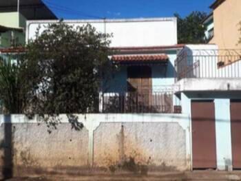 Casa em leilão - Praca Fernado, 1281 - Paraíba Do Sul/RJ - Banco Santander Brasil S/A | Z28469LOTE028