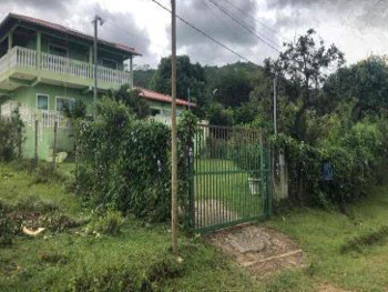 Casa em leilão - Rua Seis, 553 - Esmeraldas/MG - Banco Santander Brasil S/A | Z28757