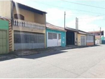Casa em leilão - Rua Pedro Diniz, 21 - Itapetininga/SP - Banco Santander Brasil S/A | Z29052