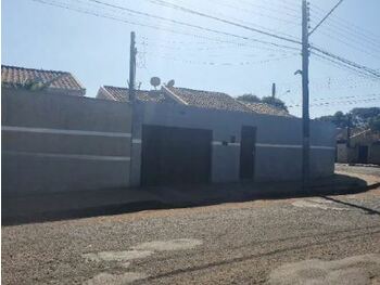 Casa em leilão - Avenida Santino Brianezi, 04 - Ourinhos/SP - Banco Santander Brasil S/A | Z29035