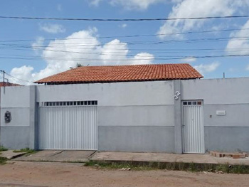 Casa em leilão - Rua Amapá, 32 - Santa Inês/MA - Banco Santander Brasil S/A | Z29301