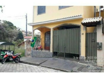 Casa em leilão - Rua Lambari, 65 - São Lourenço/MG - Itaú Unibanco S/A | Z29357LOTE003