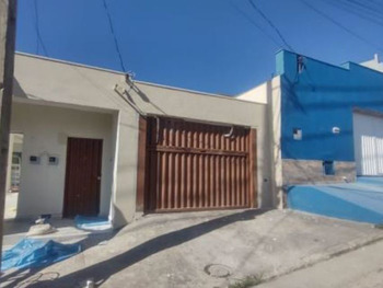 Casa em leilão - Rua Três, 45 - Santa Luzia/MG - Itaú Unibanco S/A | Z29357LOTE006