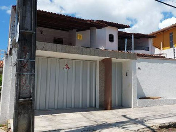 Casa em leilão - Rua Plínio Salgado, 231 - Fortaleza/CE - Banco Santander Brasil S/A | Z29301