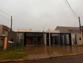 Casa em leilão - Rua Carimãs, 808 - Cascavel/PR - Banco Santander Brasil S/A | Z29380